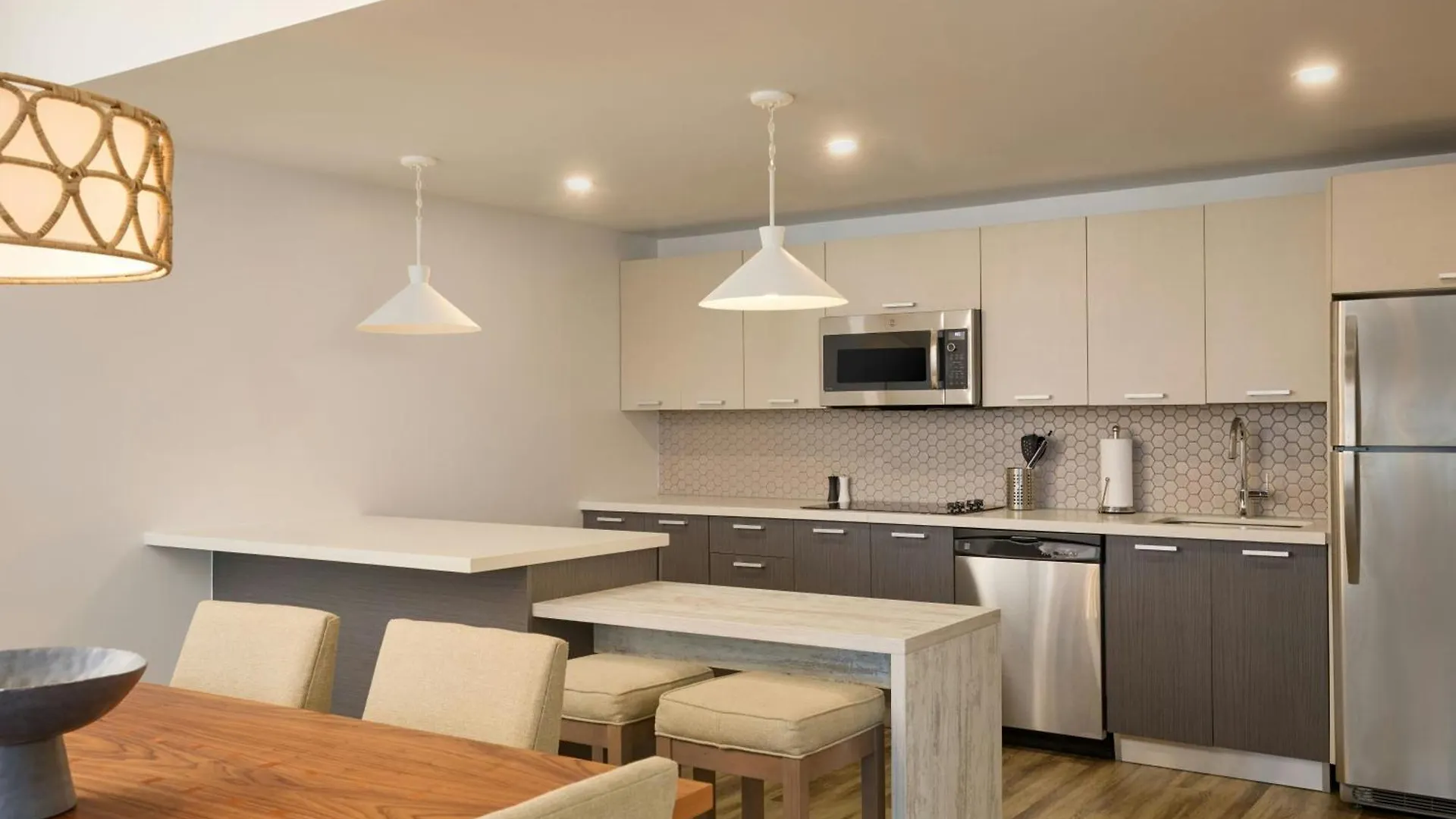 Hotel Casa Costera, Isla Verde Beach, Apartments By Marriott Bonvoy San Juan